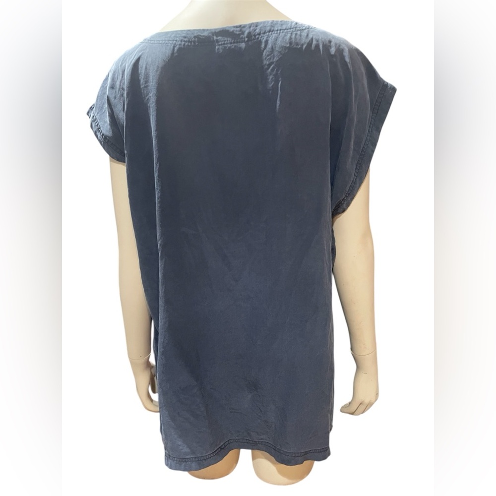 ROYAL SILK XXL 100% Silk top. Sanded Silk EUC no signs of wear or flaws. - Picture 2 of 6